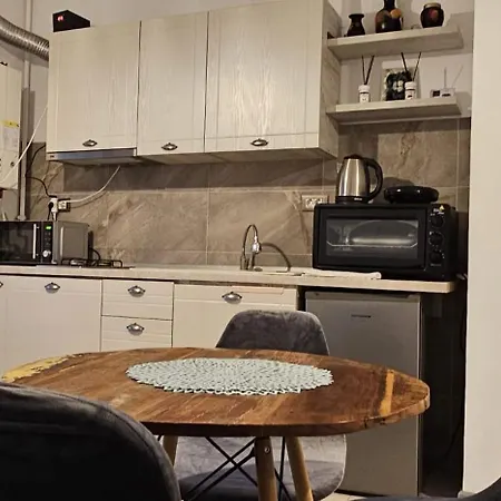 Luxury Alezzi Beach Piscina Incalzita Sauna Jacuzzi Parking Lägenhet Năvodari