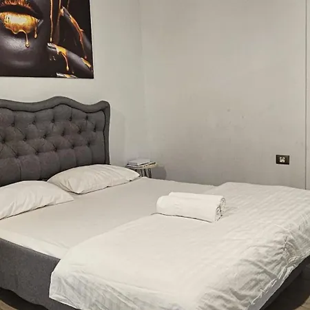 Apartment Luxury Alezzi Beach Piscina Incalzita Sauna Jacuzzi Parking Navodari
