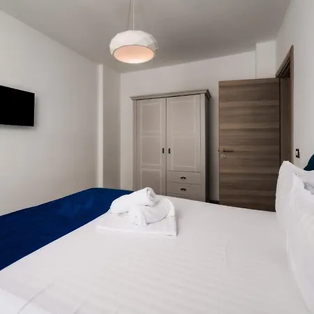 Luxury Alezzi Beach Piscina Incalzita Sauna Jacuzzi Parking